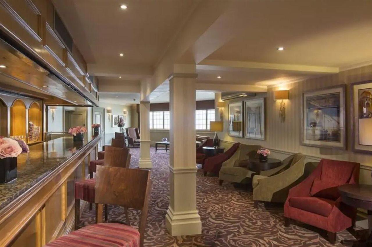 Hendon Hall Hotell Edgware Eksteriør bilde