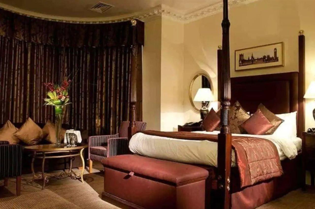 Hendon Hall Hotell Edgware Eksteriør bilde