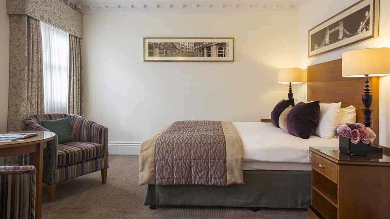 Hendon Hall Hotell Edgware Eksteriør bilde